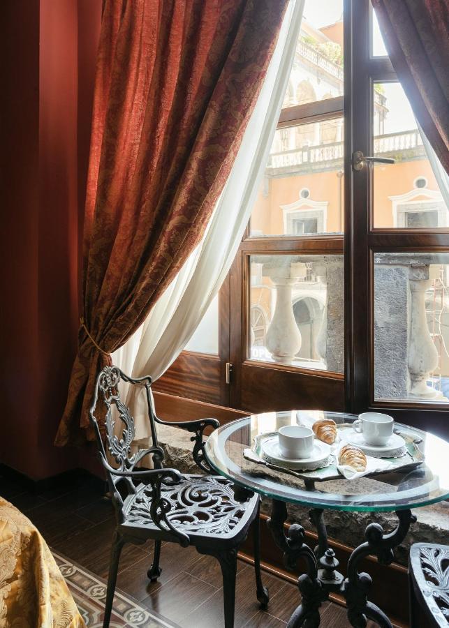 Carafa Di Maddaloni Residenza Di Charme Ξενοδοχείο Νάπολη Εξωτερικό φωτογραφία