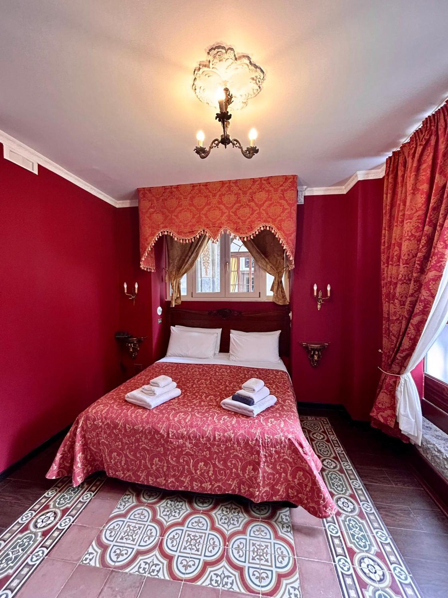 Carafa Di Maddaloni Residenza Di Charme Ξενοδοχείο Νάπολη Εξωτερικό φωτογραφία